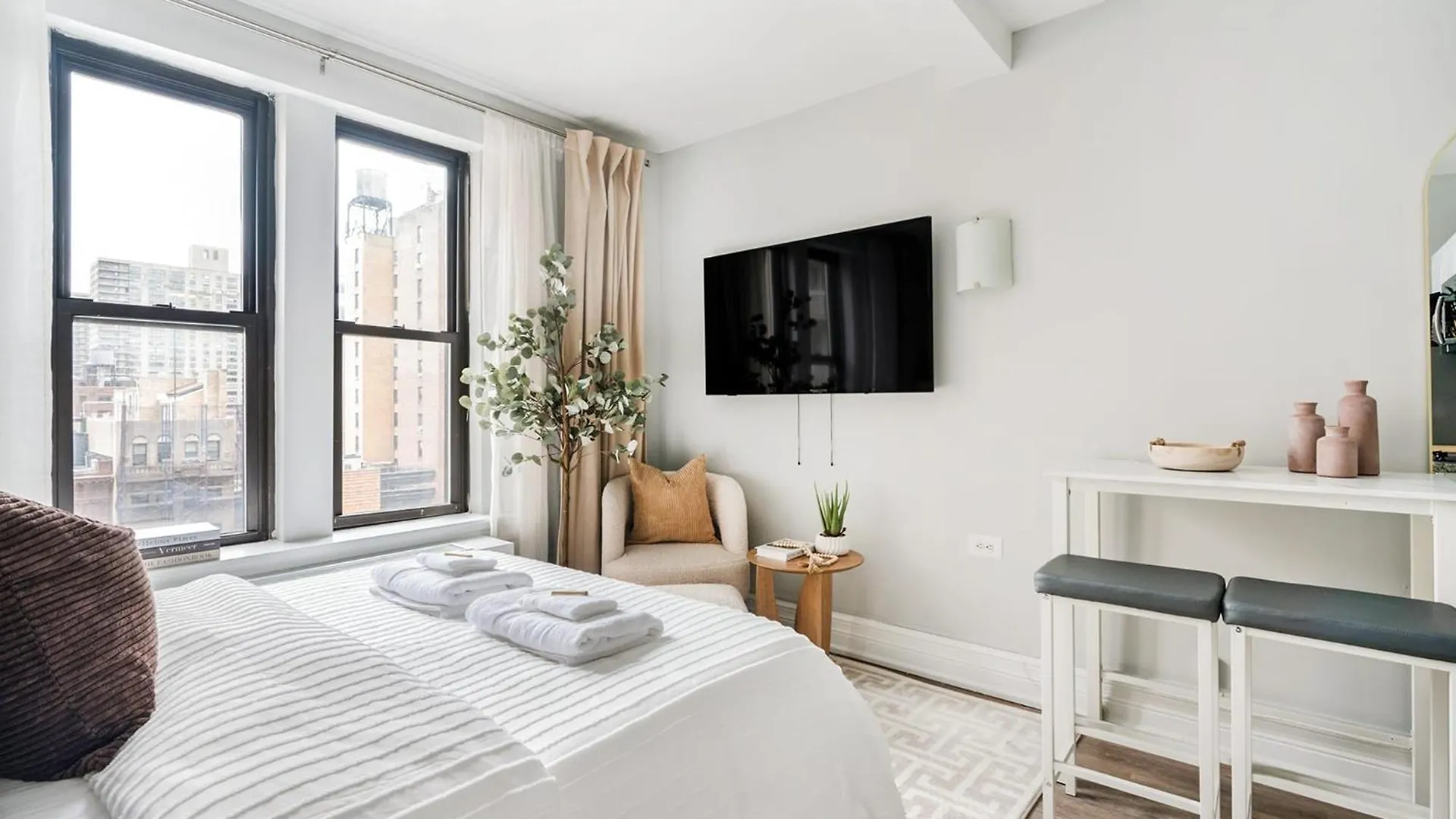 73-919 New Studio Uws Doorman Gym Nowy Jork